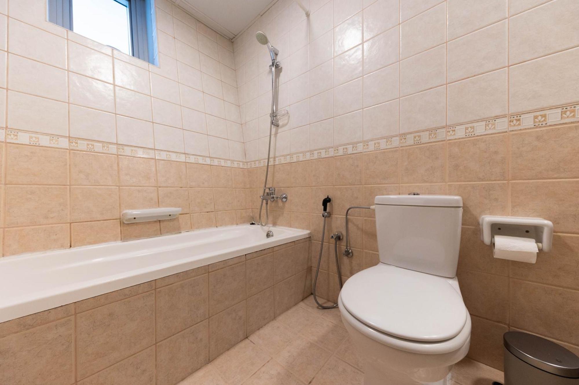Handsome 1br In Armada Tower 3 Appartement
